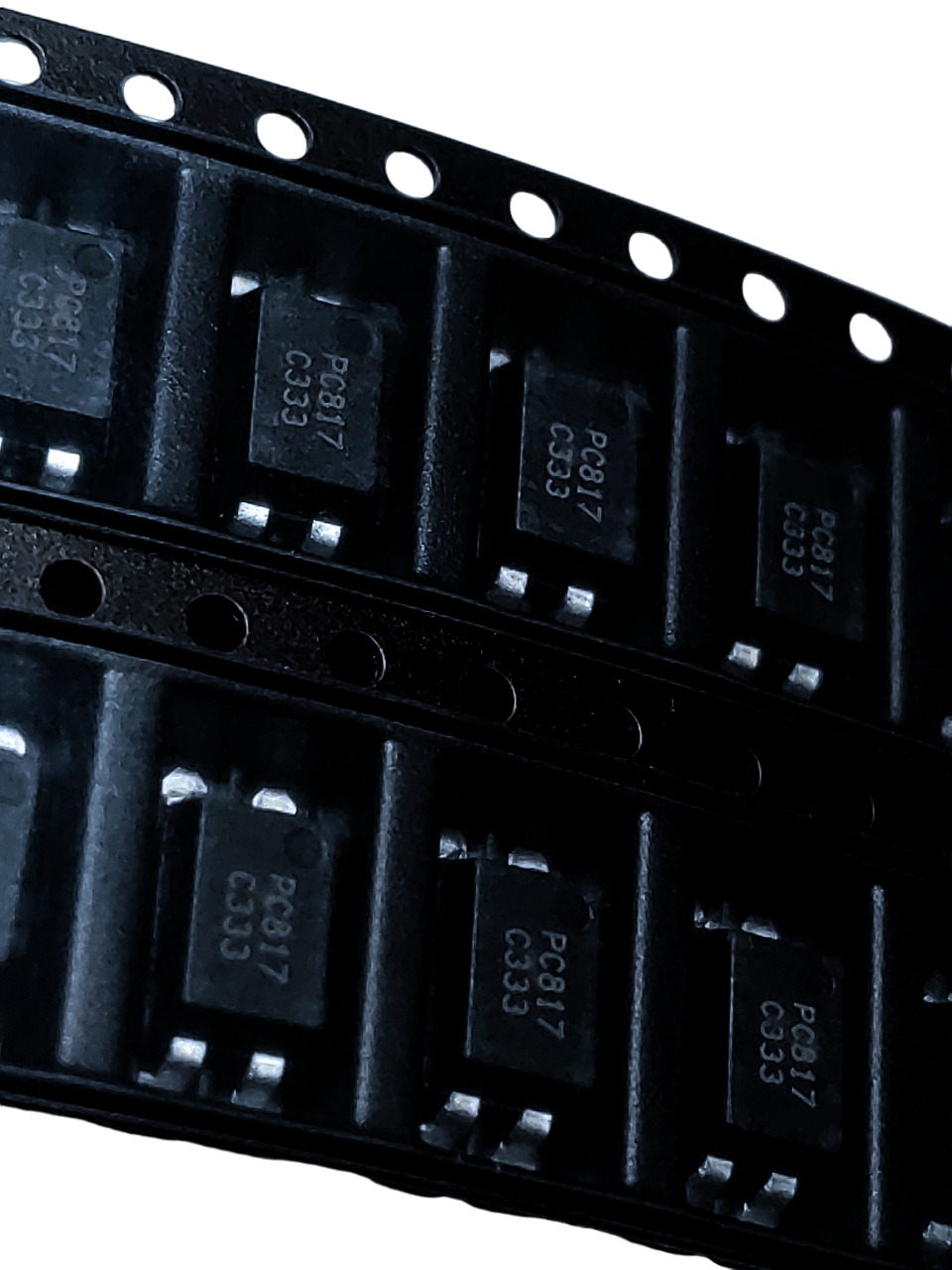 Optocuplor PC817 SOP-4 – set de 5 bucăți image 3